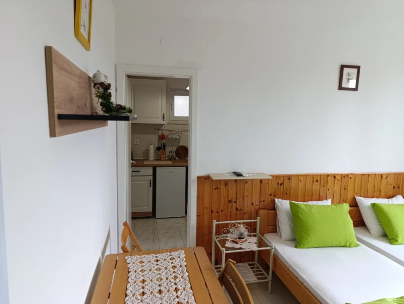 Julia 3, Bedrooms