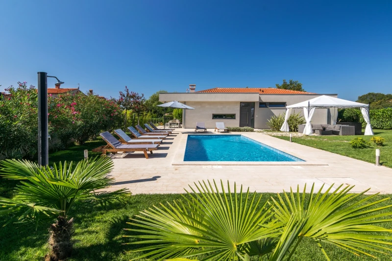Villa Viviana, Valbandon