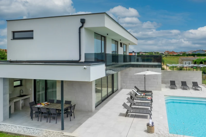 Villa Celi, Valbandon