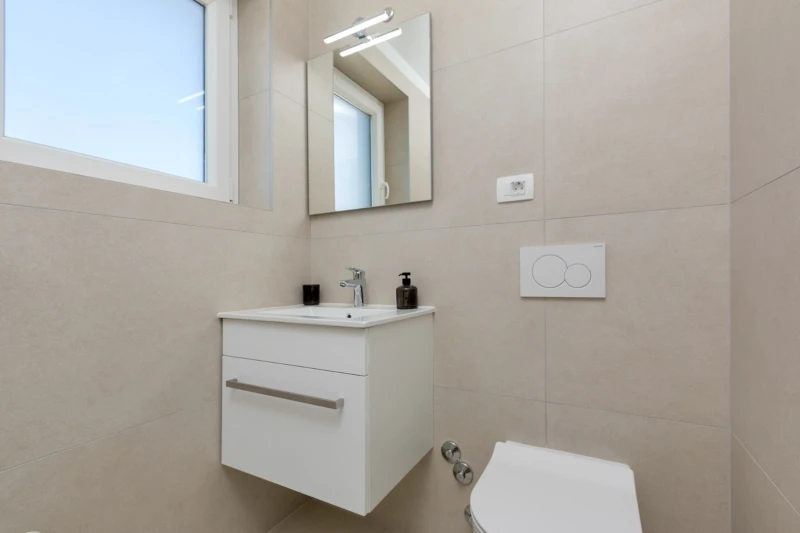 Apartment Pinia (5+2), Kupaonica / wc