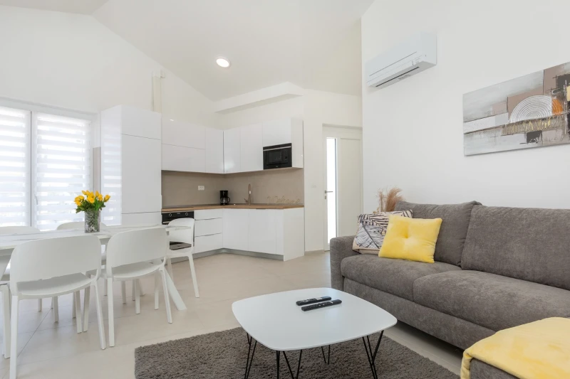 Apartment Pinia (5+2), Kuhinja