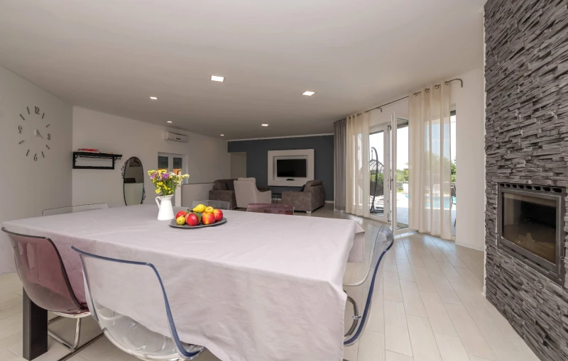 House Lavanda, Living room
