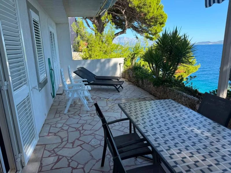Seaview-seaside apartment Stanici, Omiš