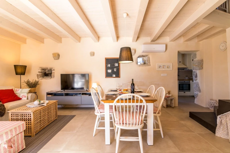VILLA KURIOZA, Wohnzimmer
