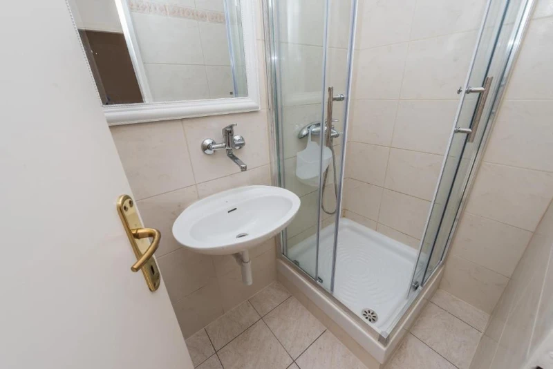 Apartment Vega, Kupaonica / wc