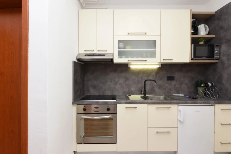 Apartment 1, Kitchen
