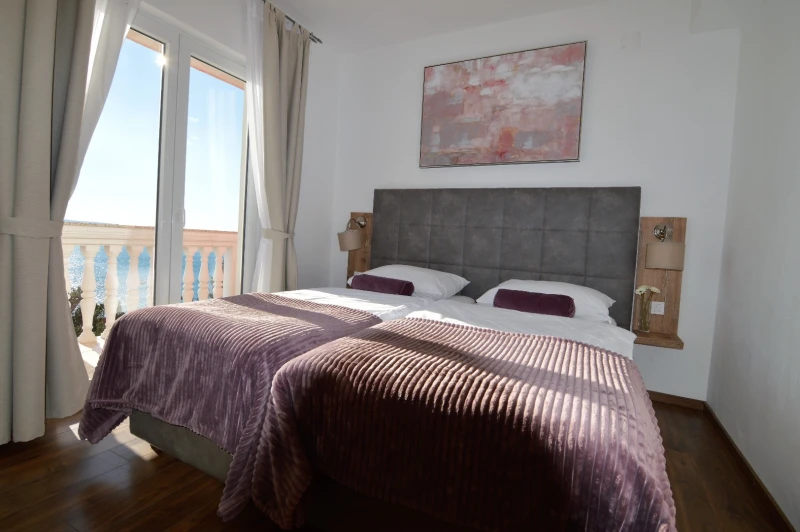 Apartment 2, Bedrooms