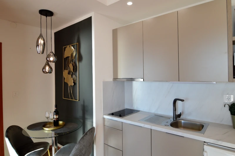 Apartment 2, Kitchen