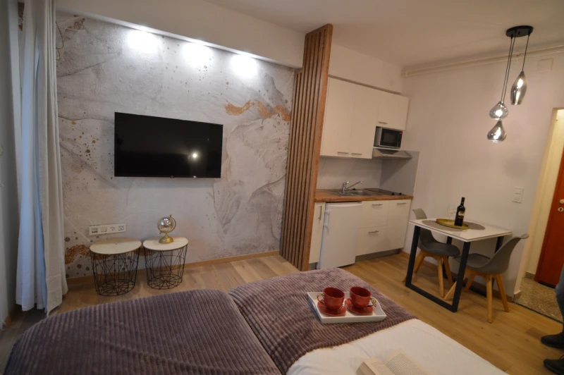 Apartment 3, Kitchen