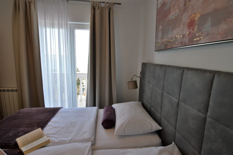 Apartment 2, Bedrooms