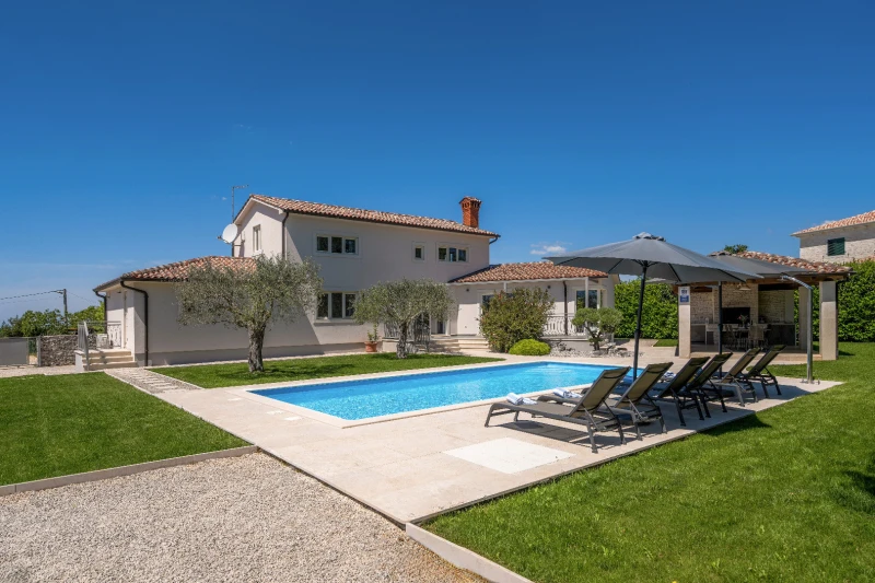 Villa Gemini, Anžići