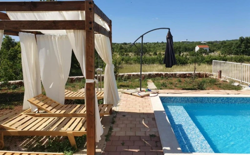 Villa Bosnić