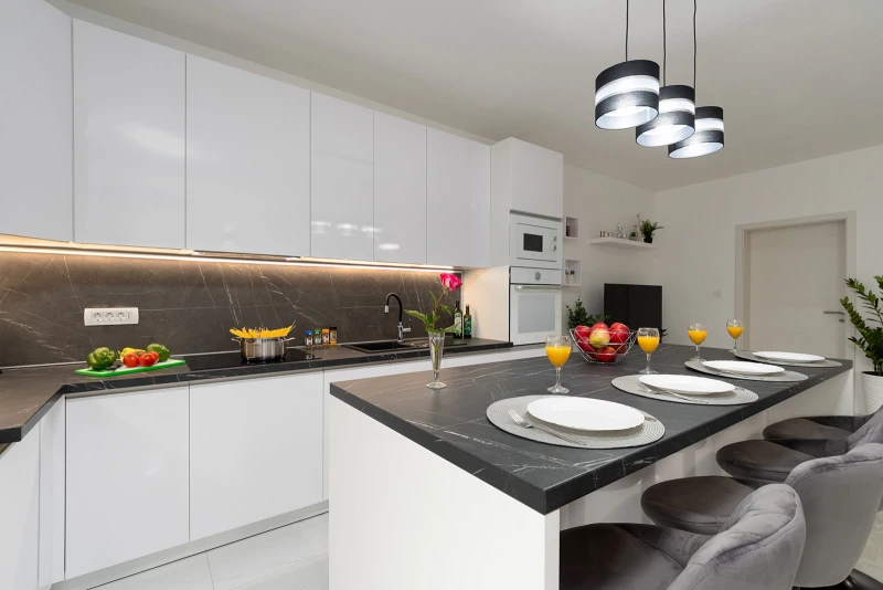 Nice Apartment with XXL swimming pool -Rovinj, Kitchen