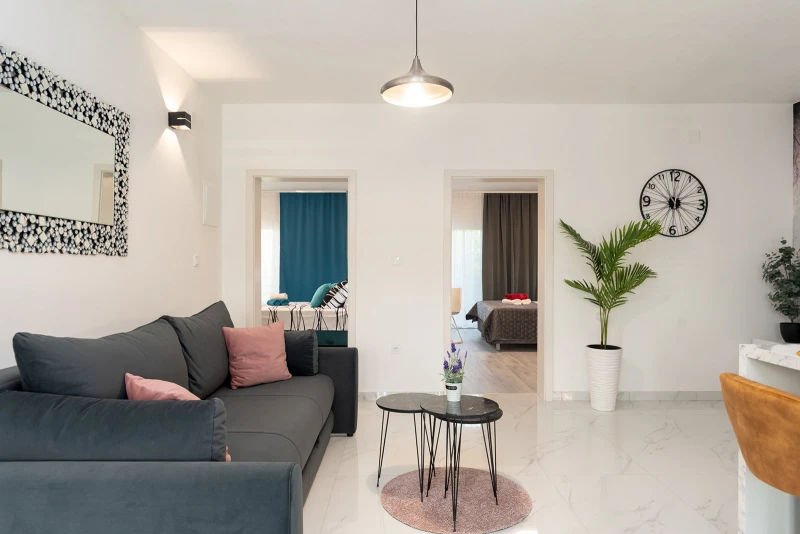 Nice Apartment with XXL swimming pool -Rovinj