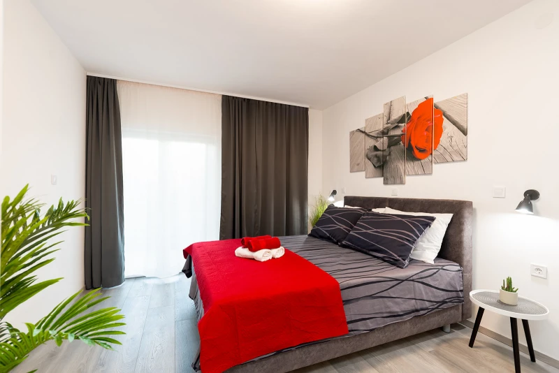 Nice Apartment with XXL swimming pool -Rovinj, Bedrooms