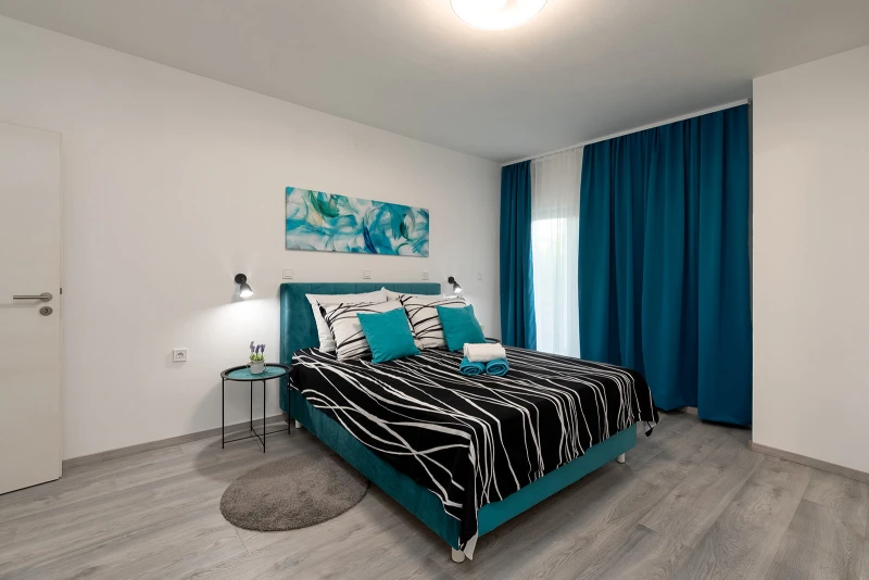 Nice Apartment with XXL swimming pool -Rovinj, Bedrooms