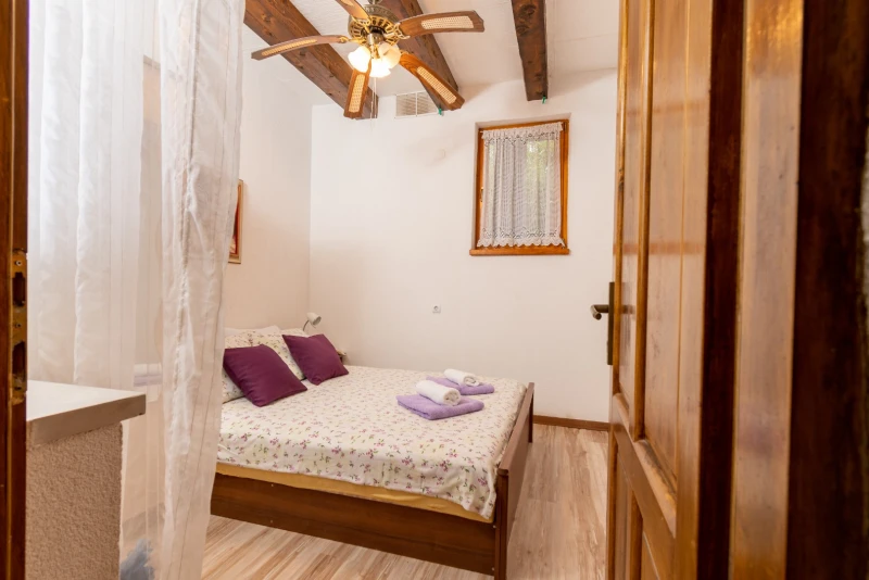 Rustico Apartment with XXL swimming pool -Rovinj, Bedrooms