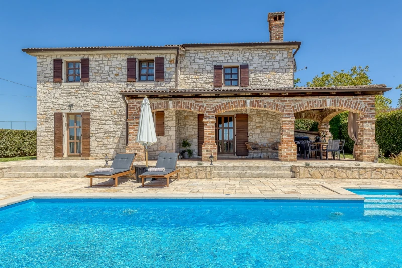 Villa Santolina, Baderna