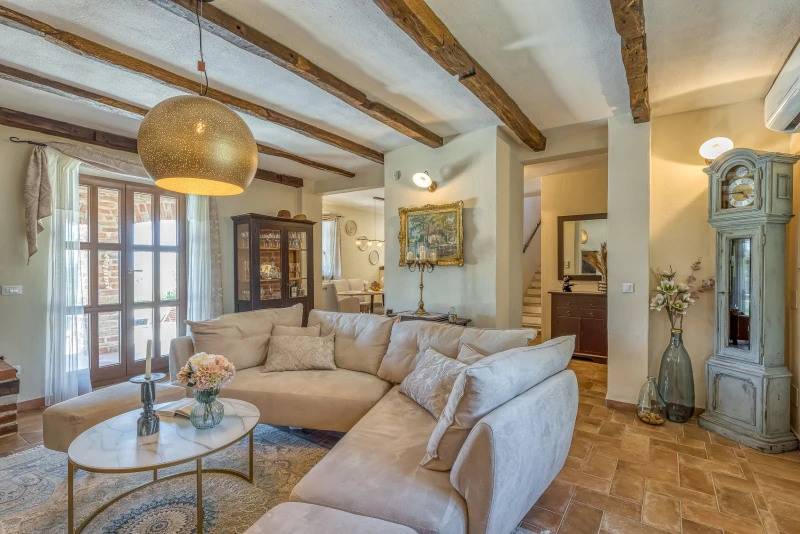 Villa Santolina, Baderna