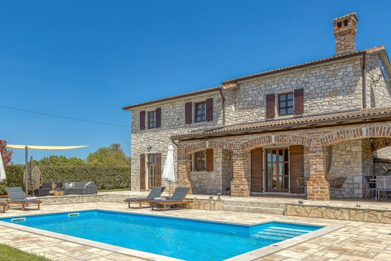 Villa Santolina, Baderna