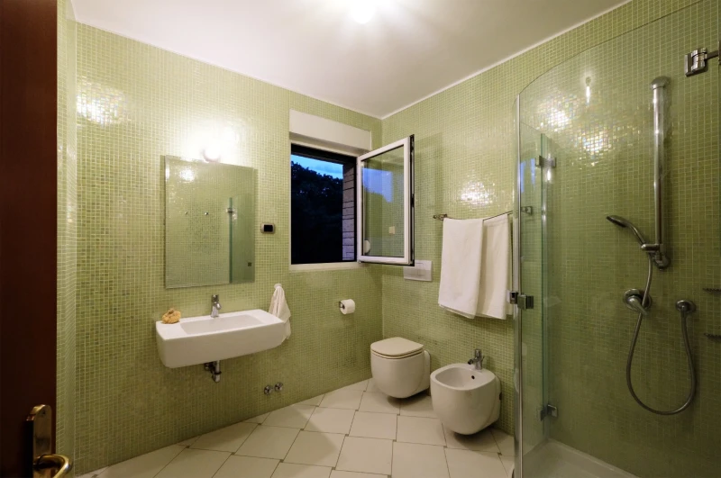 Villa Kamik, Bathroom / WC