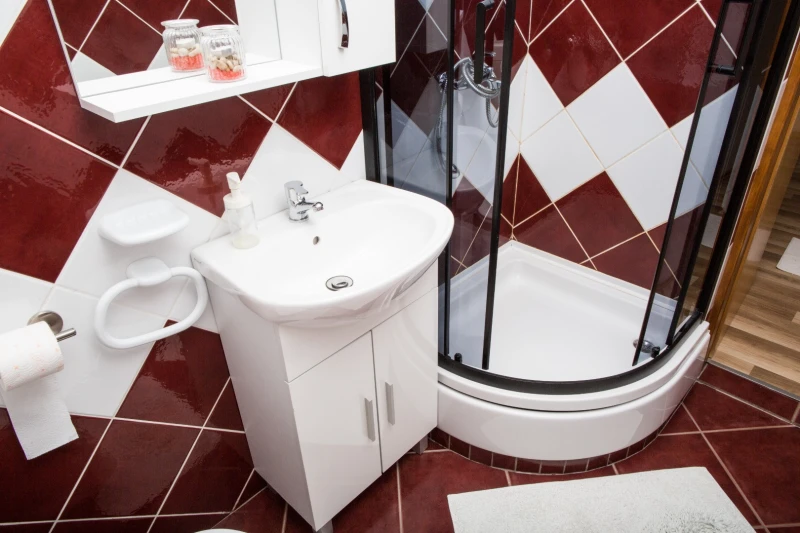 Apartment 1, Bathroom / WC