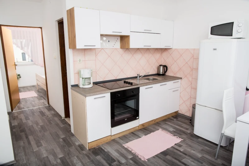 Apartment 2, Kitchen