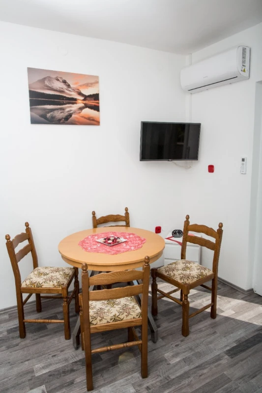 Apartment 1, Kitchen