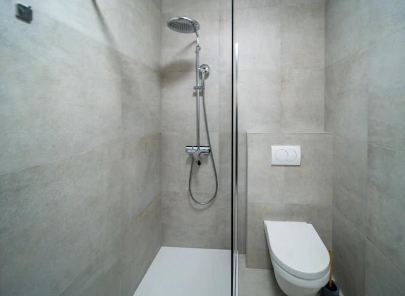 Apartment 1, Badezimmer / WC