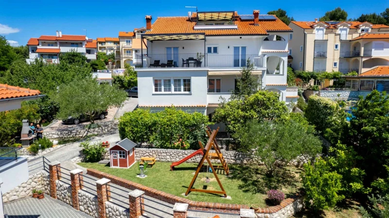 ZORA SUITES