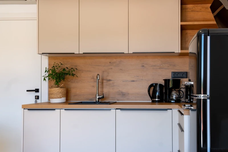 Apartment 1, Küche