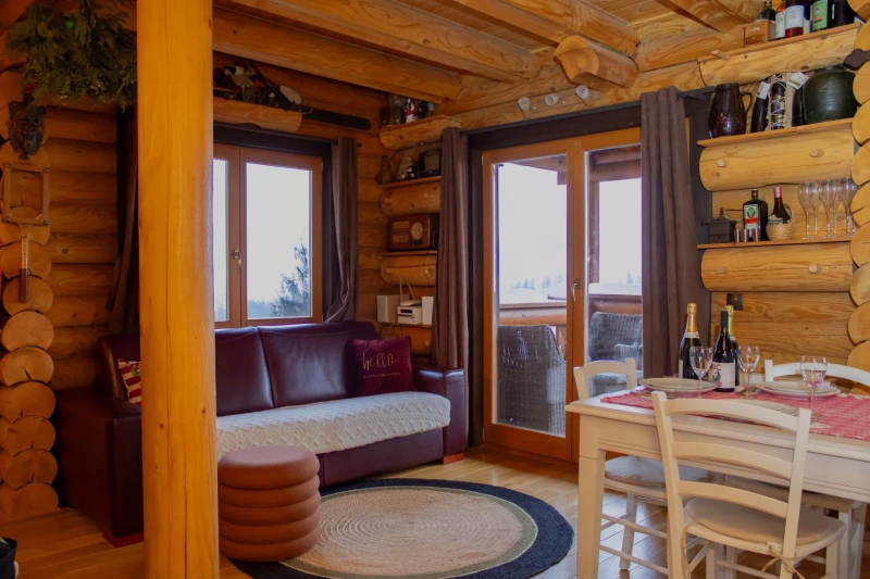 Apartment 1, Wohnzimmer