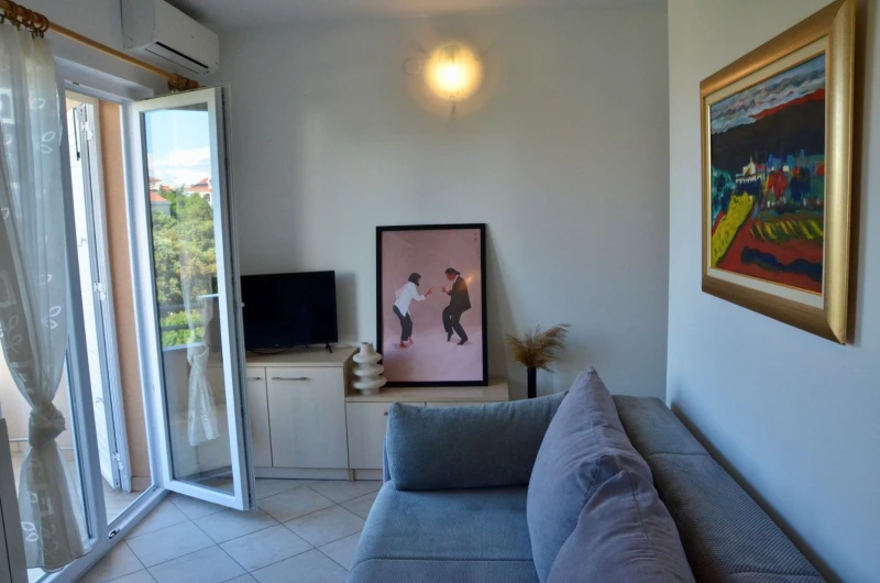 Apartment 3
