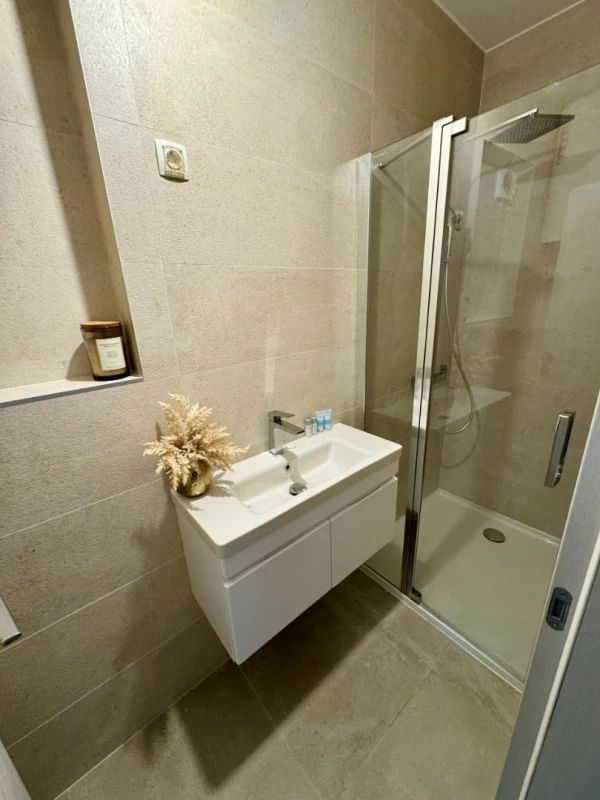 Apartment 7, Bagno / WC