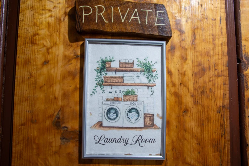 COFFEE CORNER & LAUNDRY ROOM