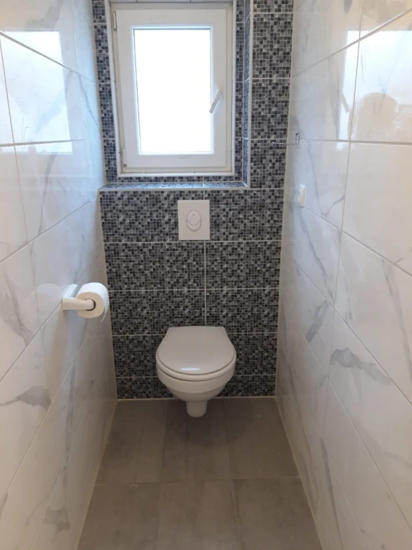 First floor, Dnevni boravak