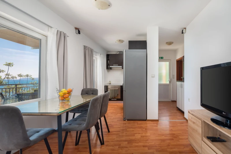 Apartment with Sea View 1