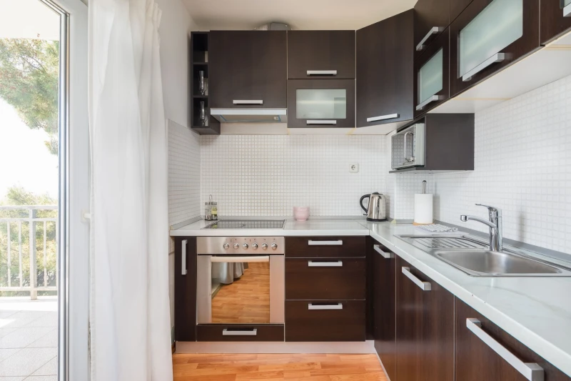 Apartment with Sea View 1, Kuhinja