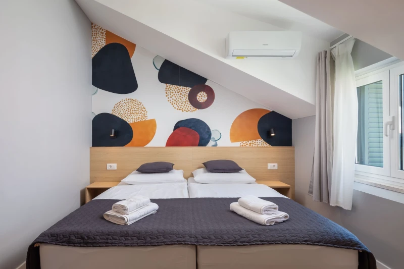Double room with mountain view, Sobe