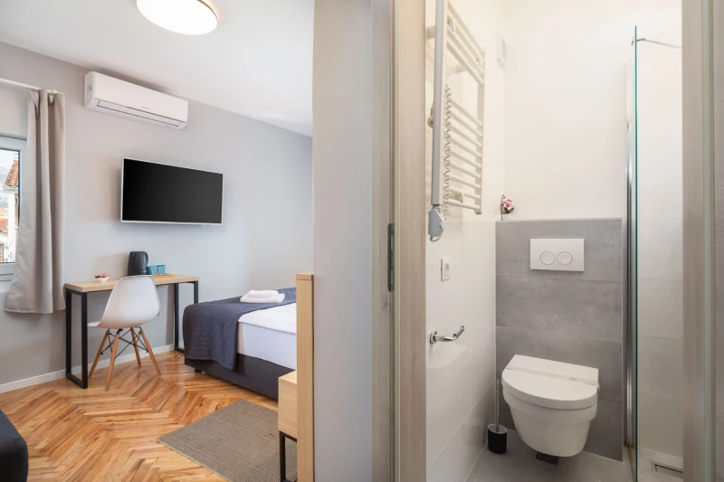 Double Room with Mountain View, Bathroom / WC