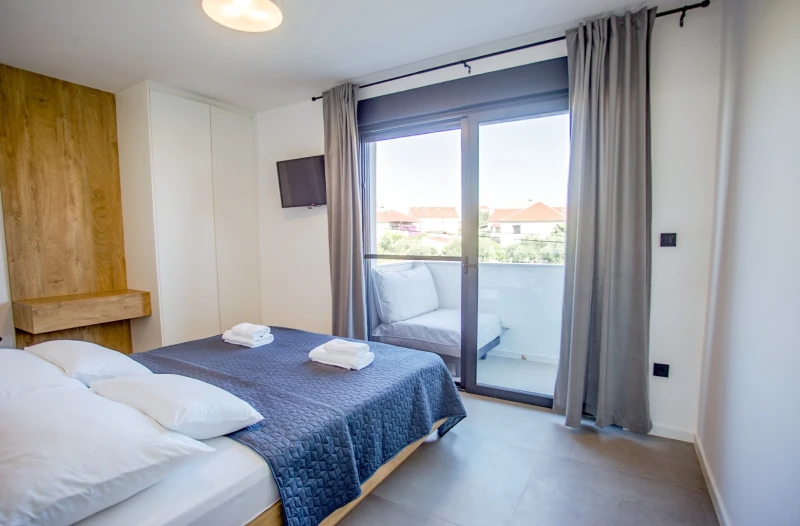 Apartment 3