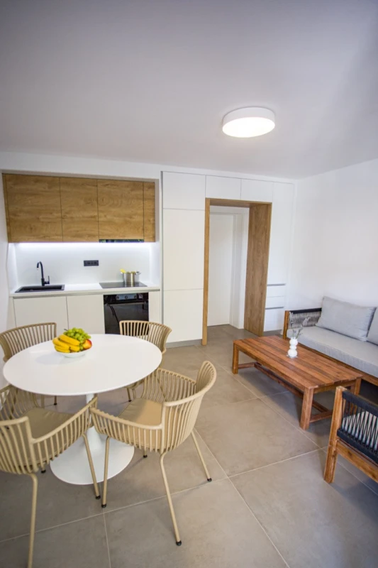 A 1, Kitchen