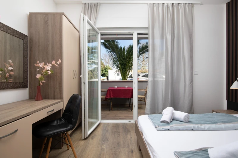 Double Room with Garden View 4 