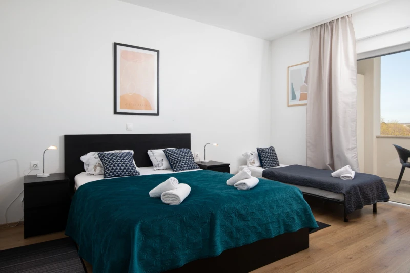 Delux triple Room with Sea View 3.