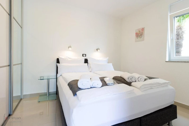Apartment 1, Bedrooms