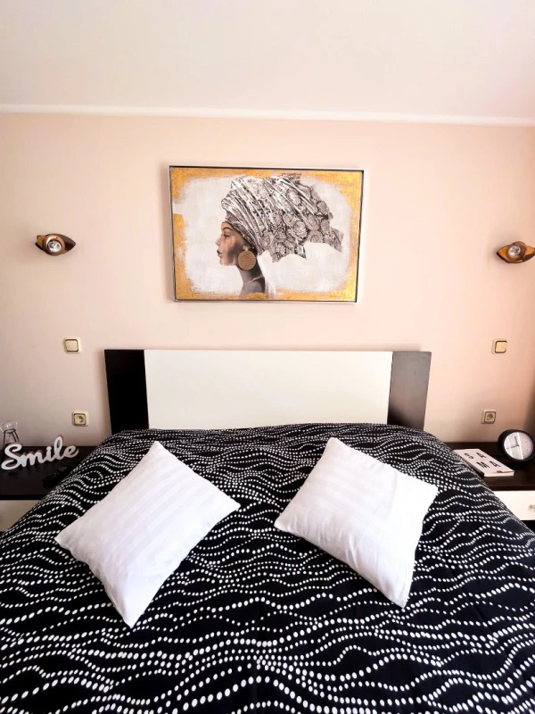Bright and Sunny Room with Terrace