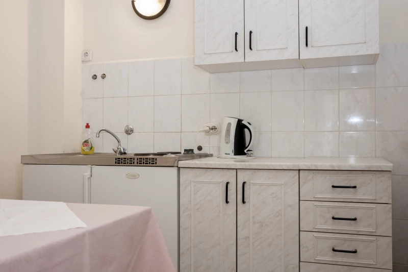 Apartman 1, Küche