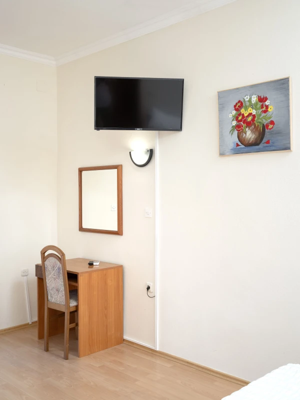 Apartment 3, Bedrooms