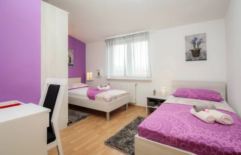 Modern XXL Villa, Zimmer