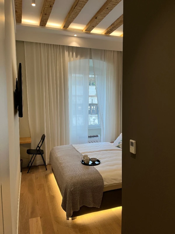 Apartman 4B